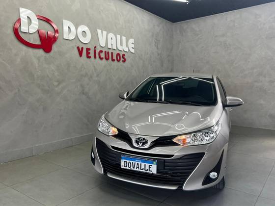 TOYOTA YARIS 1.5 16V FLEX SEDAN XL MULTIDRIVE TOYOTA YARIS 1.5 16V FLEX SEDAN XL MULTIDRIVE